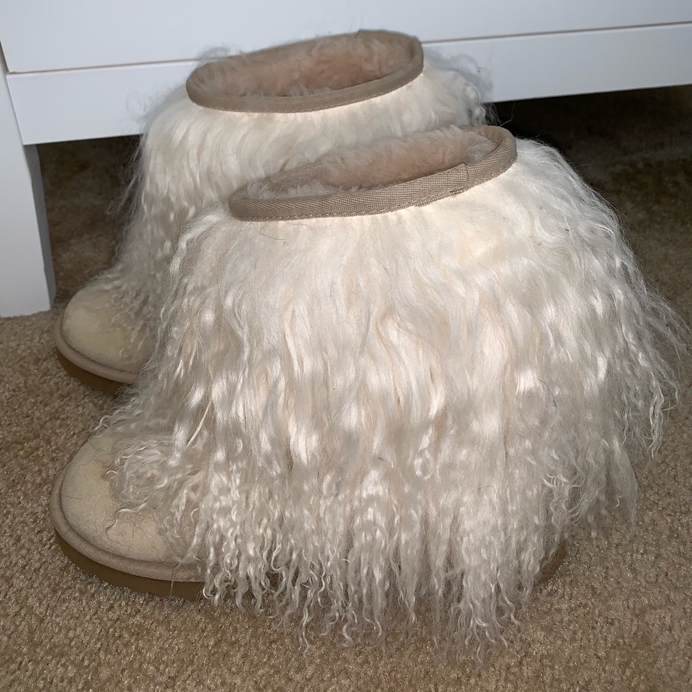Ugg Mongolian (RARE)